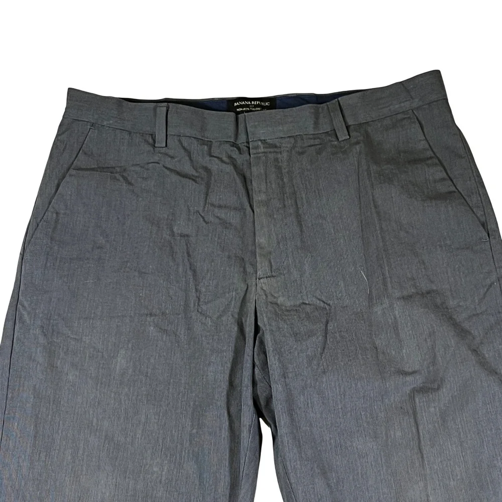 Banana Republic Chino Pants Men 34x30 Grey Tailored Fit Non-Iron Cotton Trousers